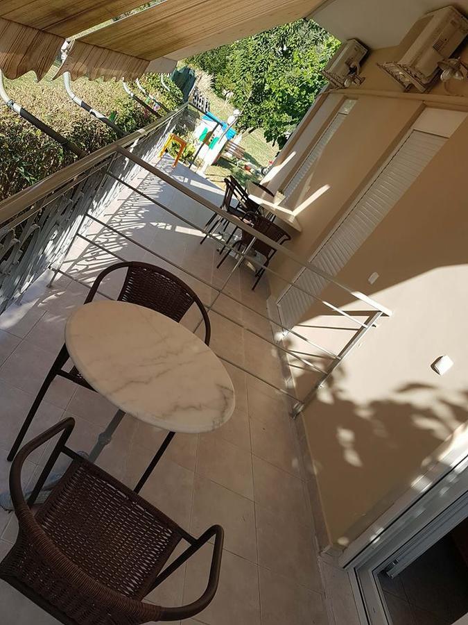 Mamanis Studios Loutra Edipsou  Exteriér fotografie